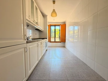 Apartamento T2 para Venda em Touguinha e Touguinhó