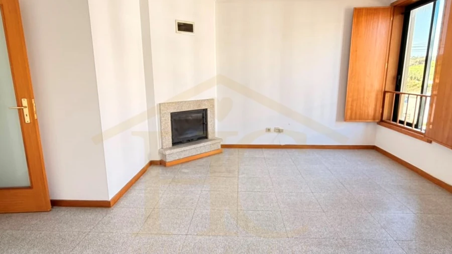 Apartamento T2 para Venda em Touguinha e Touguinhó