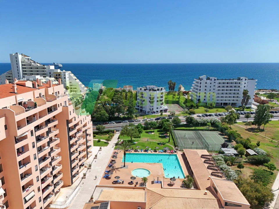 Apartamento T1 para Venda em Portimão Foto 2