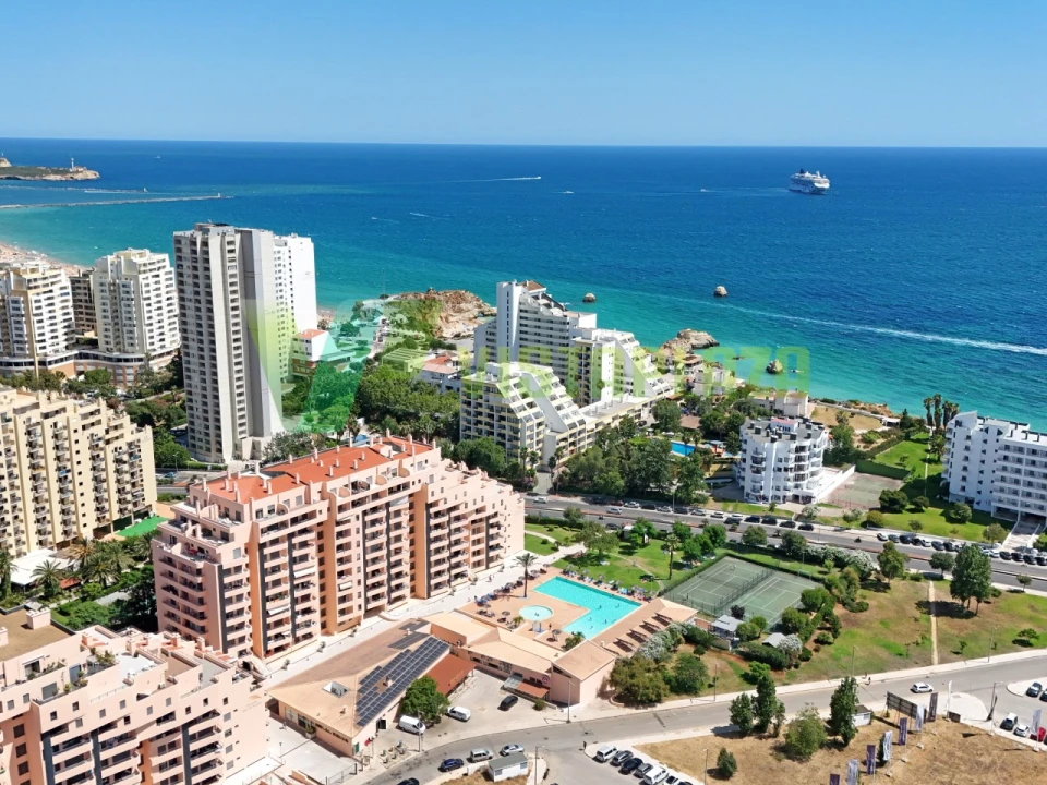 Apartamento T1 para Venda em Portimão Foto 3