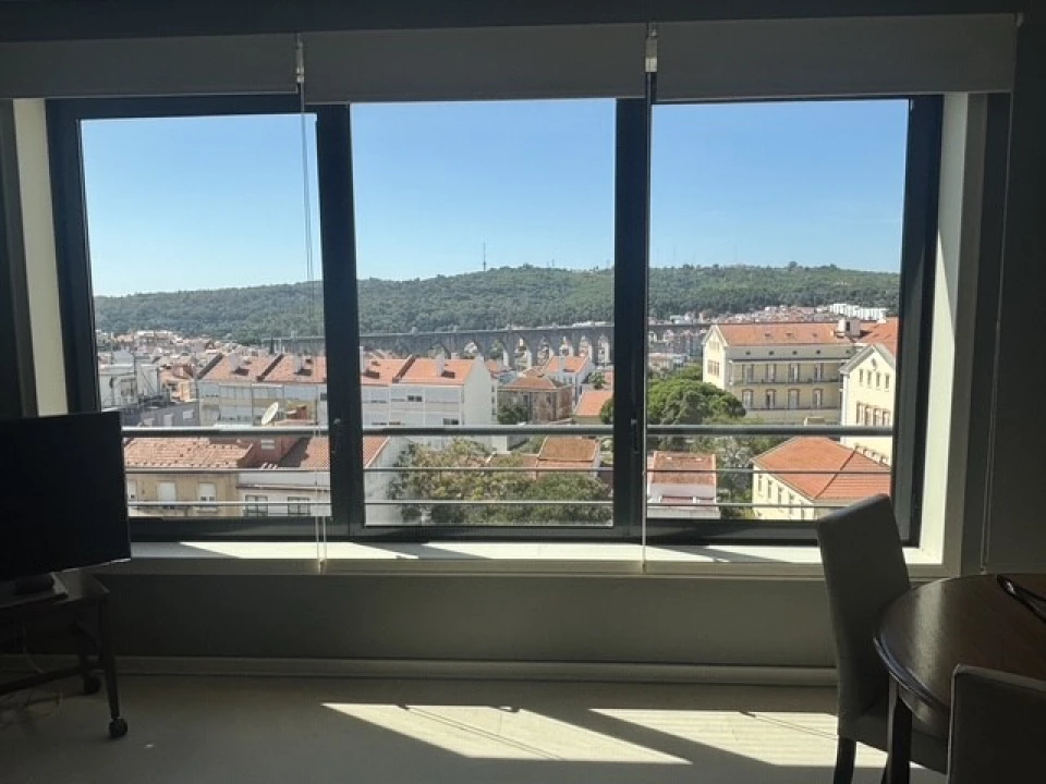 Apartamento T1 para Venda em Campolide Foto 8