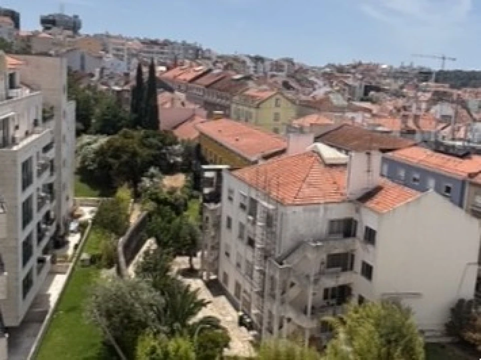 Apartamento T1 para Venda em Campolide Foto 31