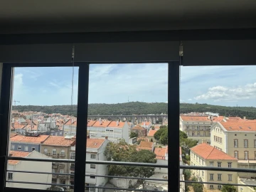Apartamento T1 para Venda em Campolide