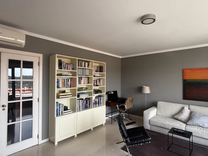 Apartamento T1 para Venda em Campolide Foto 3