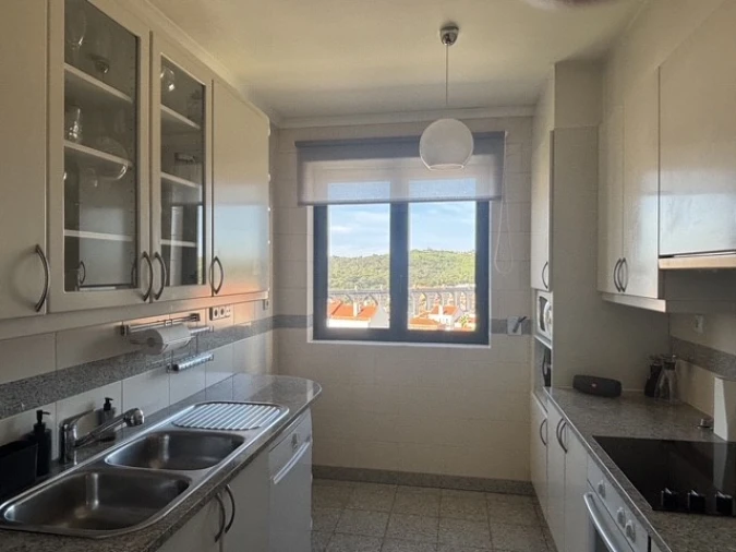 Apartamento T1 para Venda em Campolide Foto 15