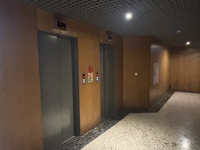 Apartamento T1 para Venda em Campolide Foto 26