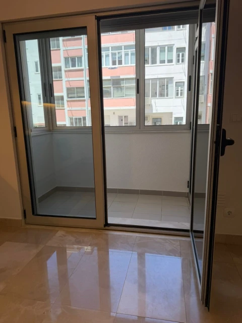 Apartamento T1 para Venda em Arroios