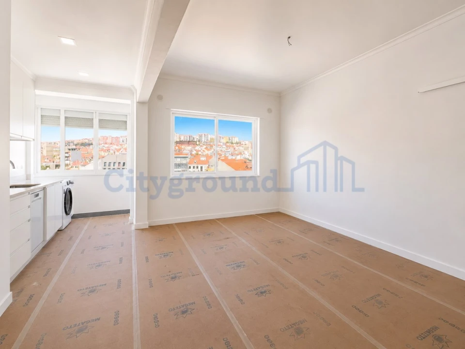 Apartamento T3 para Venda em Arroios Foto 2