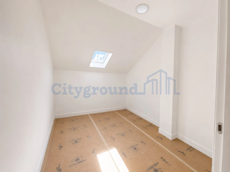 Apartamento T3 para Venda em Arroios Foto 13