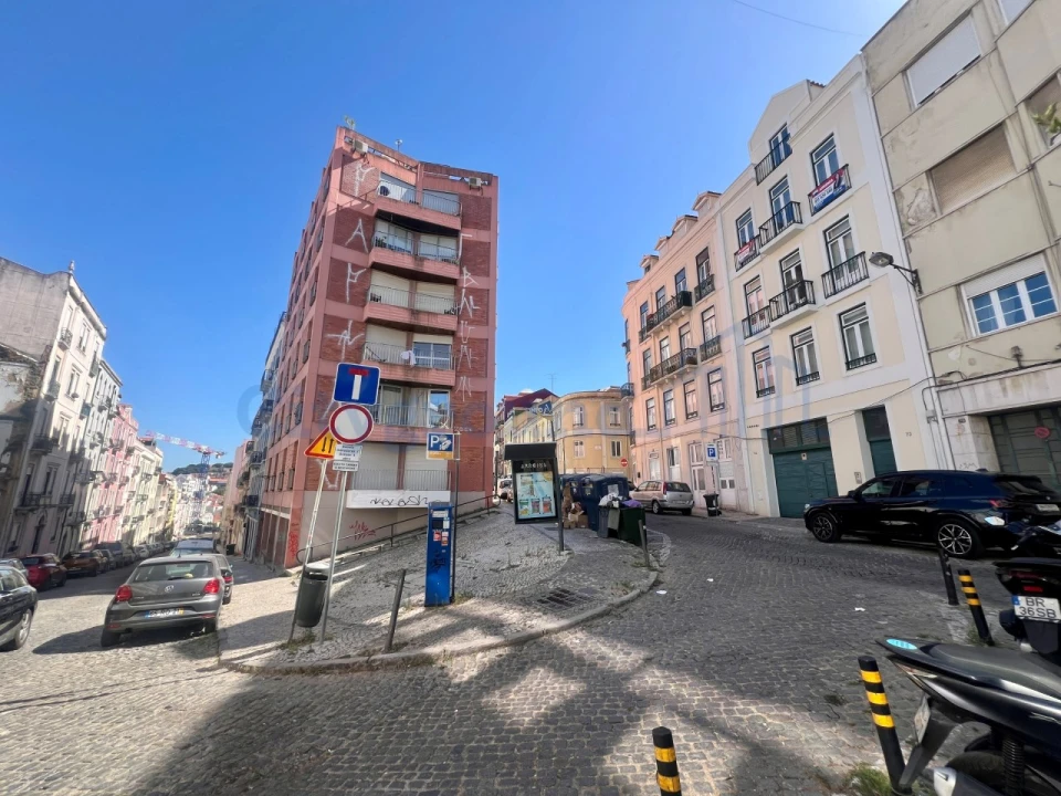 Apartamento T3 para Venda em Arroios Foto 17