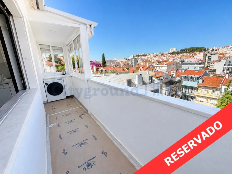 Apartamento T3 para Venda em Arroios Foto 1