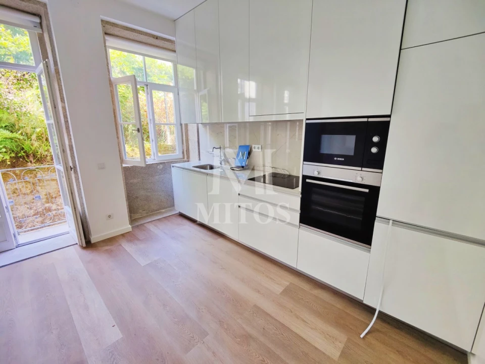 Apartamento T1 para Arrendamento em Santa Maria Maior e Monserrate e Meadela Foto 2
