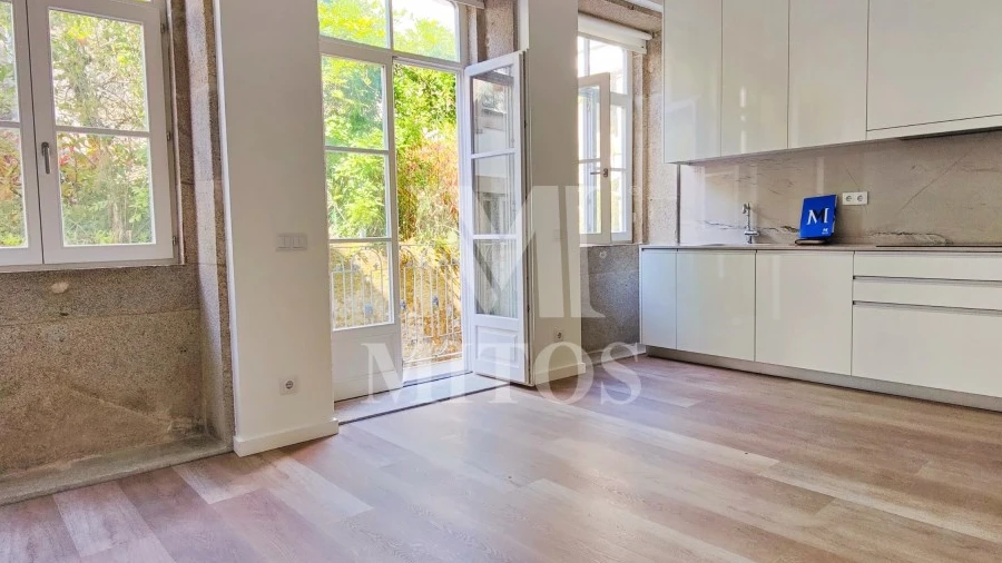 Apartamento T1 para Arrendamento em Santa Maria Maior e Monserrate e Meadela