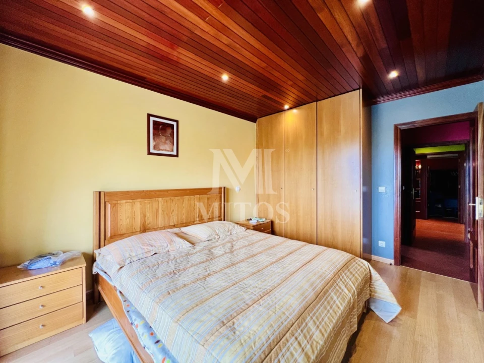 Moradia T3 para Venda em Geraz do Lima (Santa Maria, Santa Leocádia, Moreira), Deão Foto 13