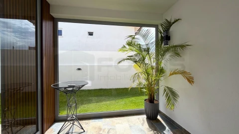 Moradia T5 para Venda em Gafanha da Encarnação