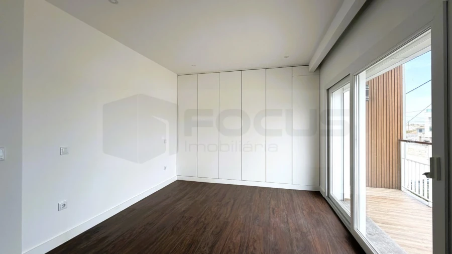 Moradia T5 para Venda em Gafanha da Encarnação Foto 23