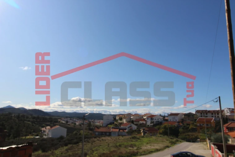 Terreno para Venda em Mirandela Foto 8