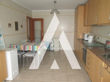 Apartamento T2 para Venda em Esgueira