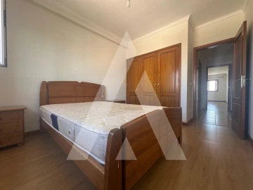 Apartamento T3 para Venda em Oliveira do Bairro