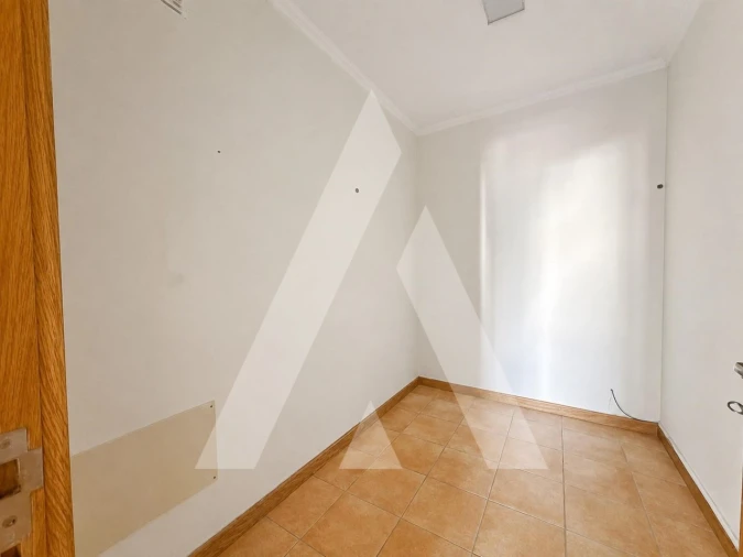 Apartamento T3 para Venda em Oliveira do Bairro Foto 13