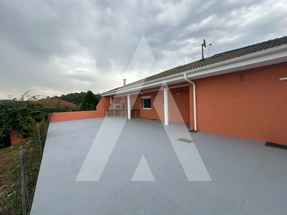 Moradia T3 para Venda em Canedo, Vale e Vila Maior Foto 18