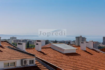 Apartamento T3 para Venda em Carcavelos e Parede