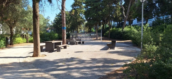 Apartamento T3 para Venda em Carcavelos e Parede