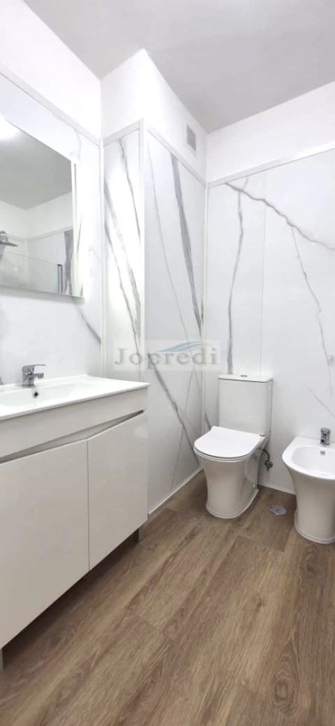 Apartamento T2 para Arrendamento em Benfica