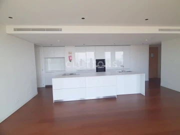 Apartamento T3 para Venda em Parque das Nações