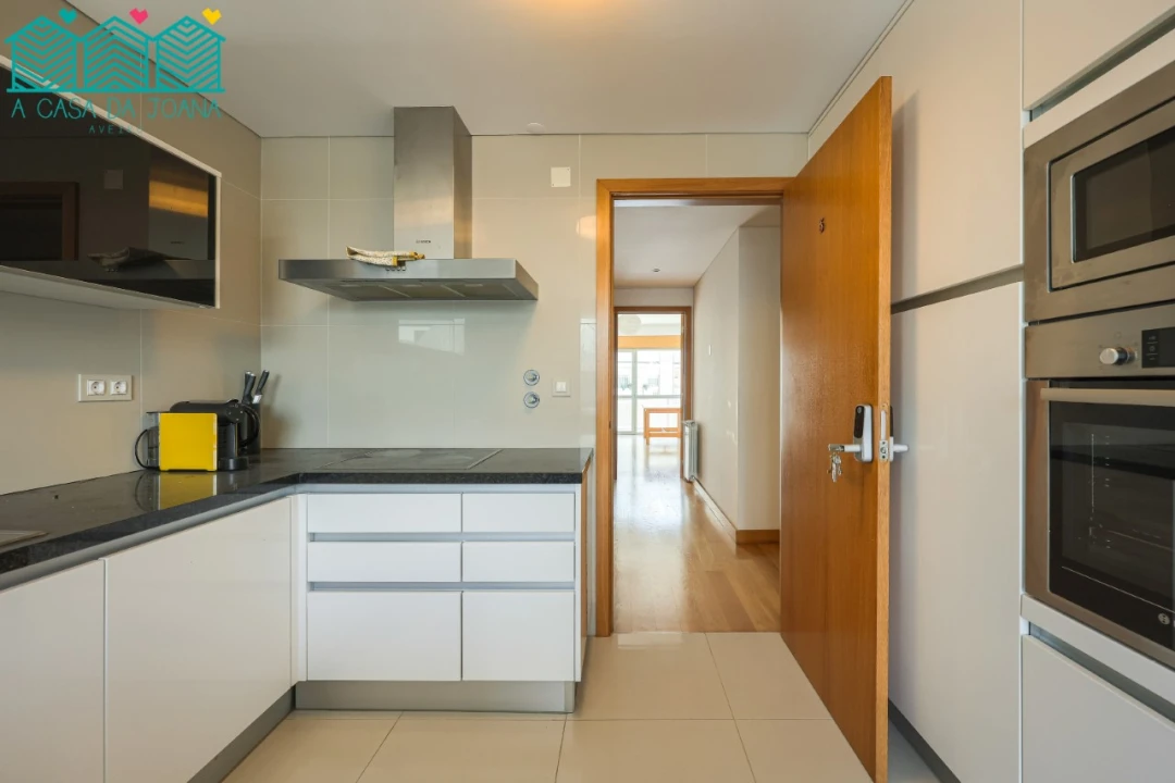 Quarto para Arrendamento em Glória e Vera Cruz Foto 13