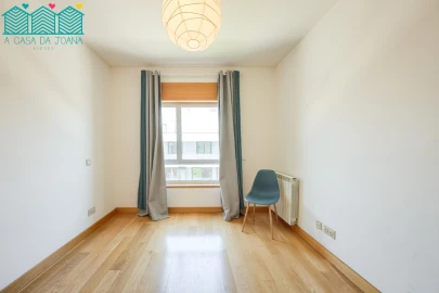 Quarto para Arrendamento em Glória e Vera Cruz