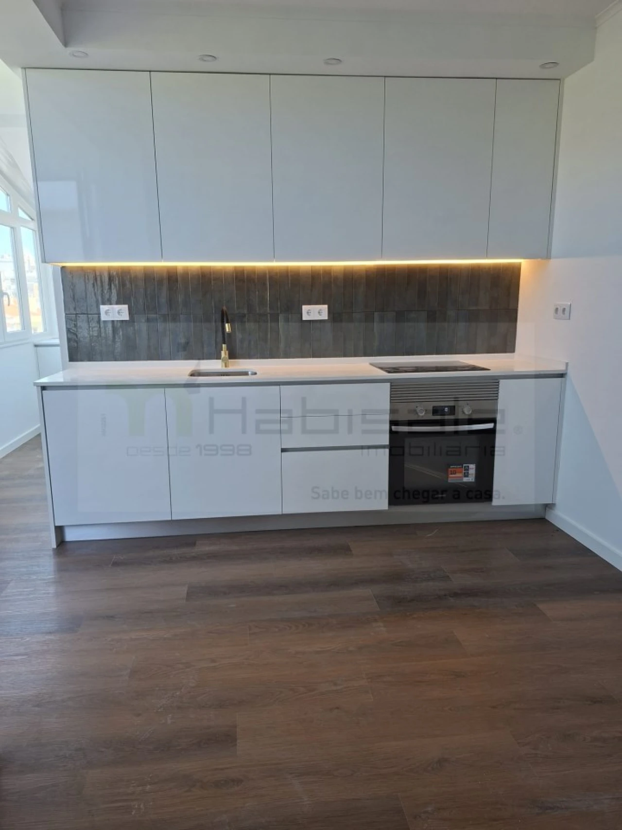 Apartamento T2 para Venda em Venteira Foto 2