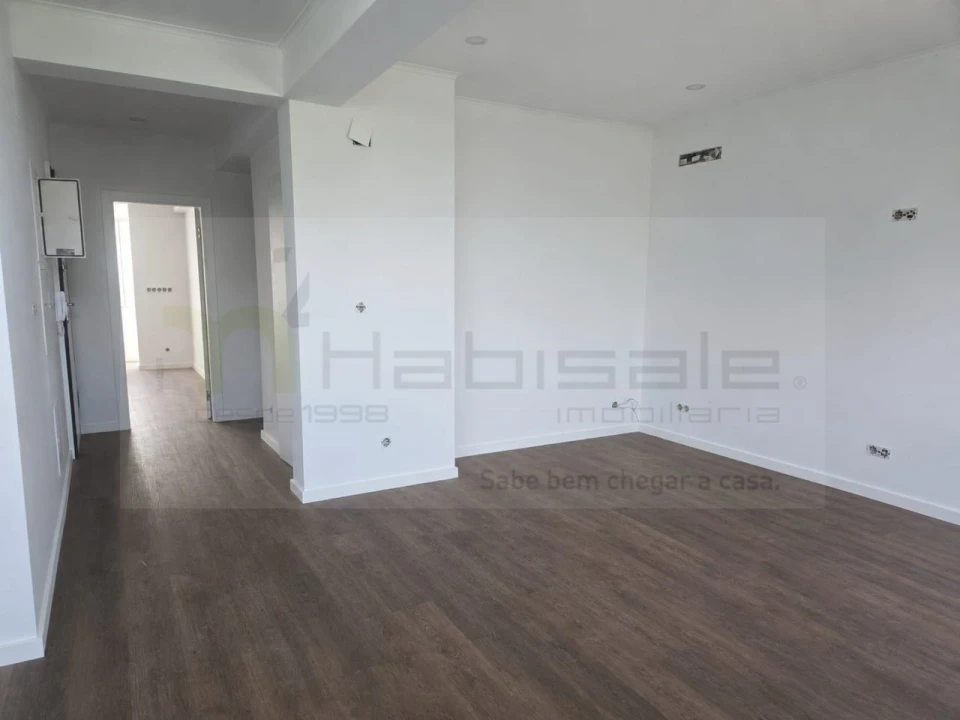 Apartamento T2 para Venda em Venteira Foto 15