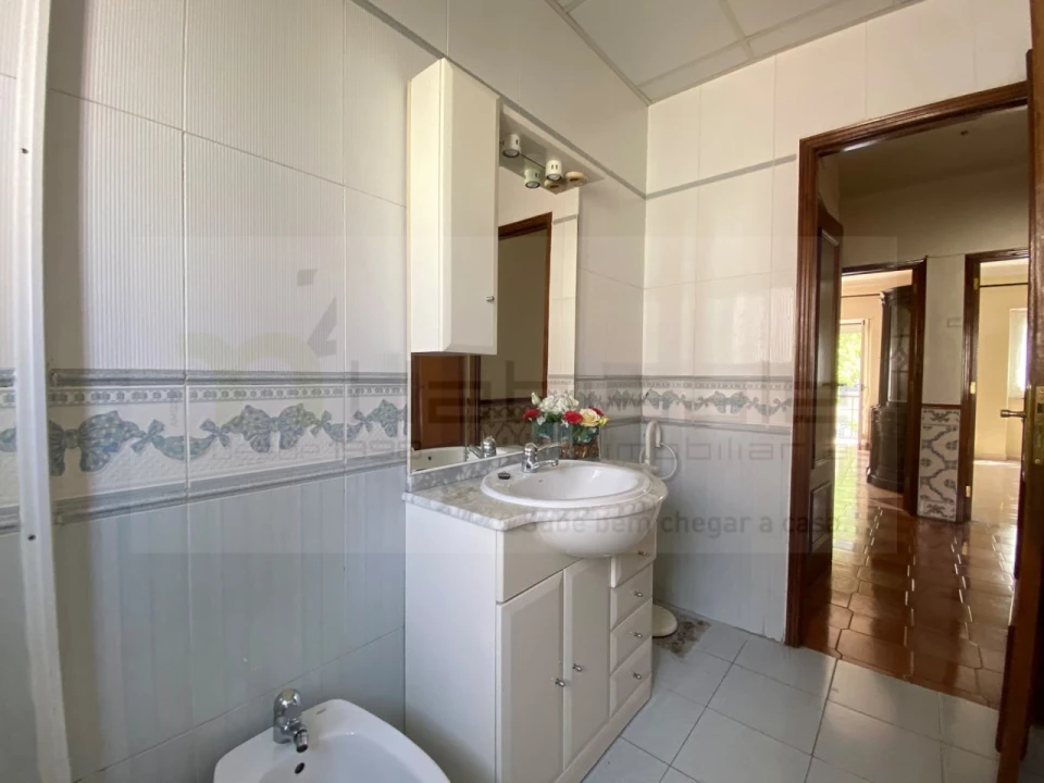 Apartamento T2 para Venda em Venteira Foto 15