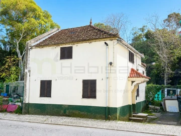 Moradia T2 para Venda em Campolide