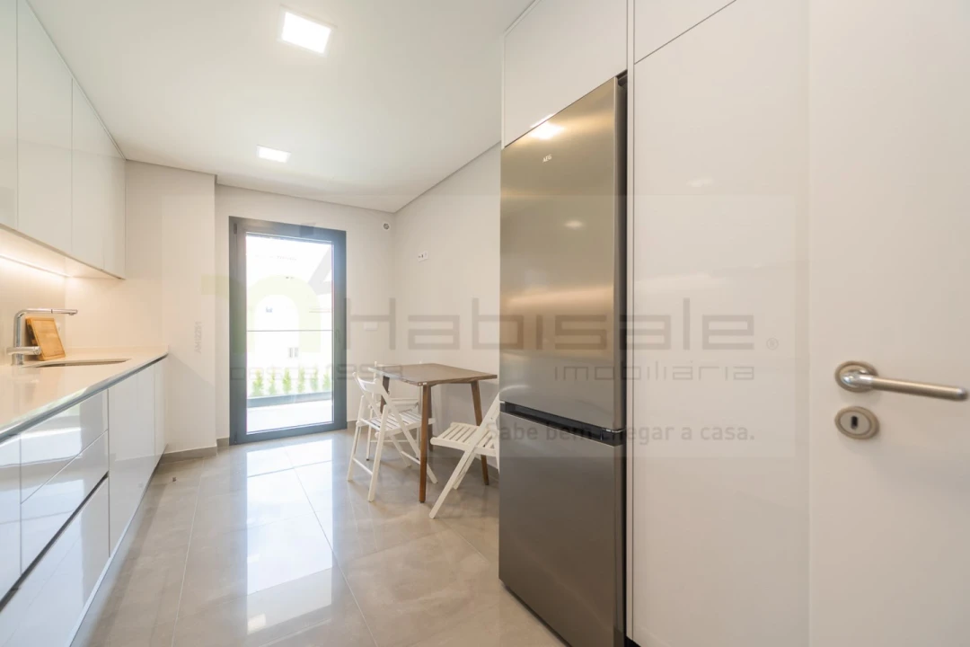 Apartamento T2 para Venda em Malveira e São Miguel de Alcainça Foto 5