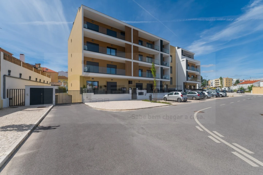 Apartamento T2 para Venda em Malveira e São Miguel de Alcainça Foto 34