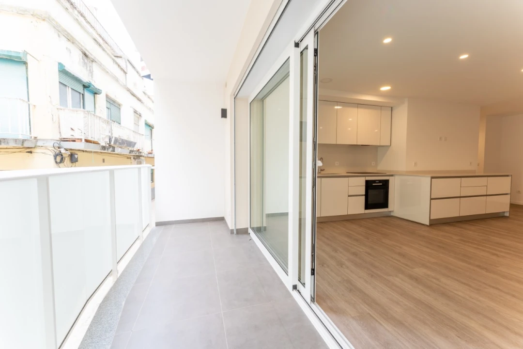 Apartamento T2 para Venda em Nazare Foto 13