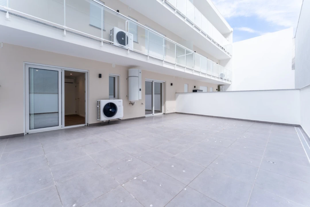 Apartamento T2 para Venda em Nazare Foto 31