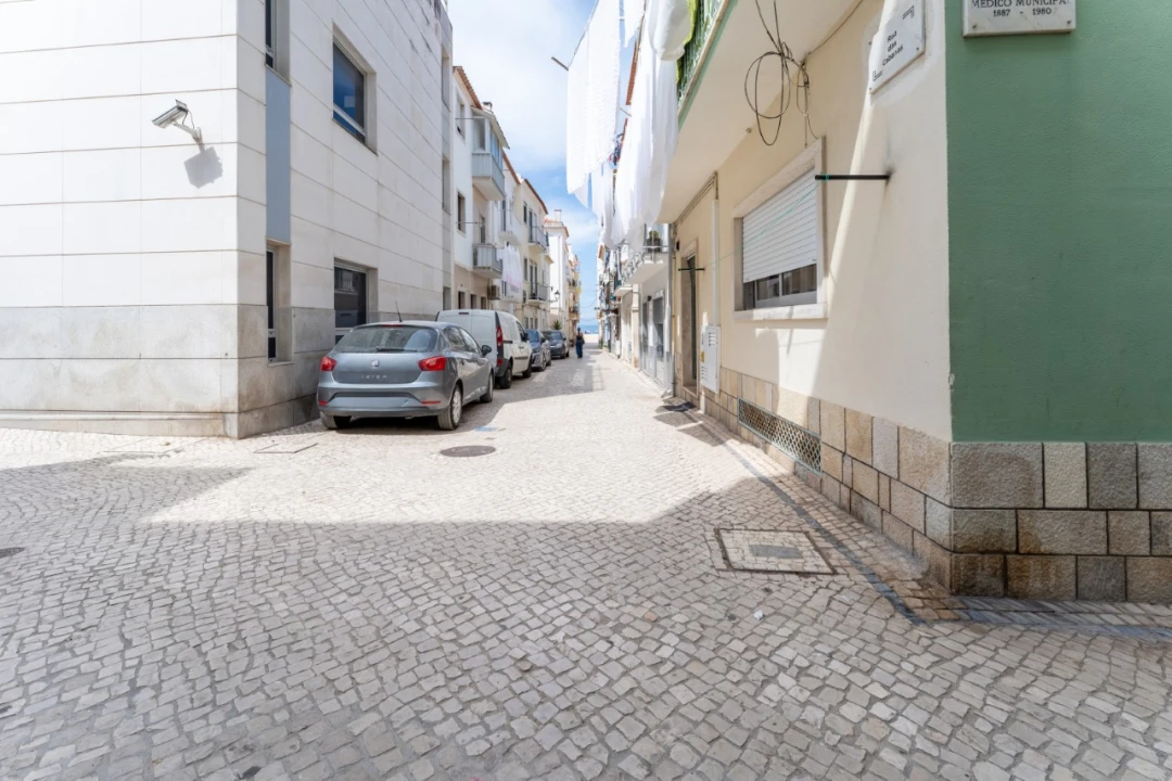 Apartamento T2 para Venda em Nazare Foto 41