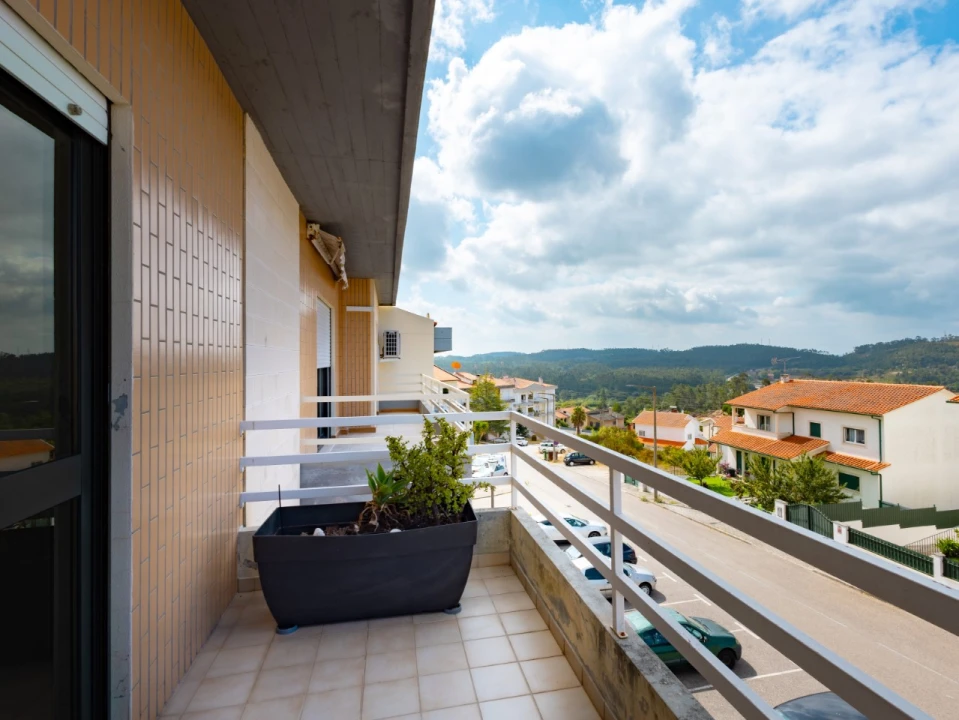 Apartamento T3 para Venda em Tavarede Foto 6