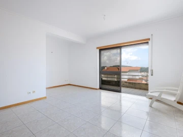 Apartamento T3 para Venda em Tavarede