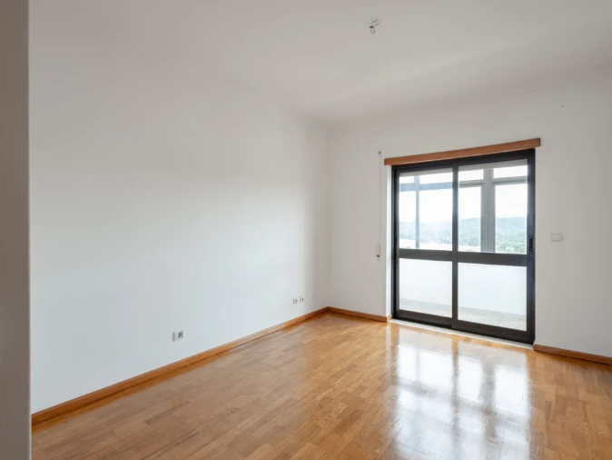 Apartamento T3 para Venda em Tavarede Foto 11