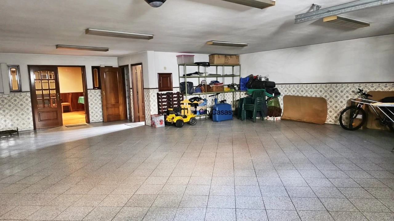 Moradia T3 para Venda em Serzedo e Perosinho Foto 23