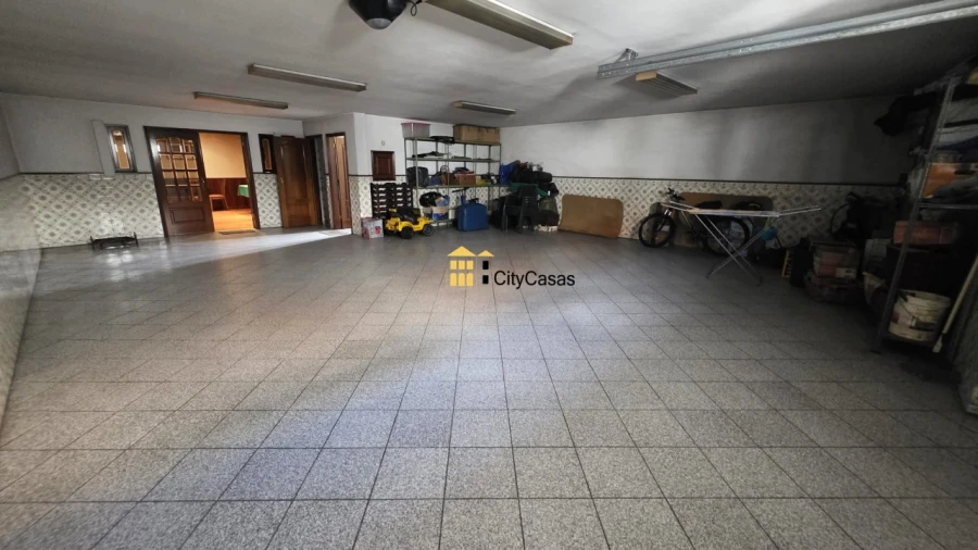 Moradia T4 para Venda em Serzedo e Perosinho Foto 44