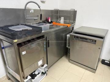 Negócio para Cedência de Quotas em Charneca de Caparica e Sobreda