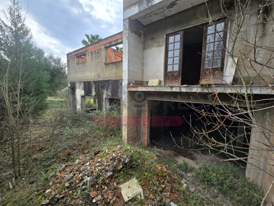 Prédio para Venda em Belazaima do Chão, Castanheira do Vouga e Agadão Foto 5