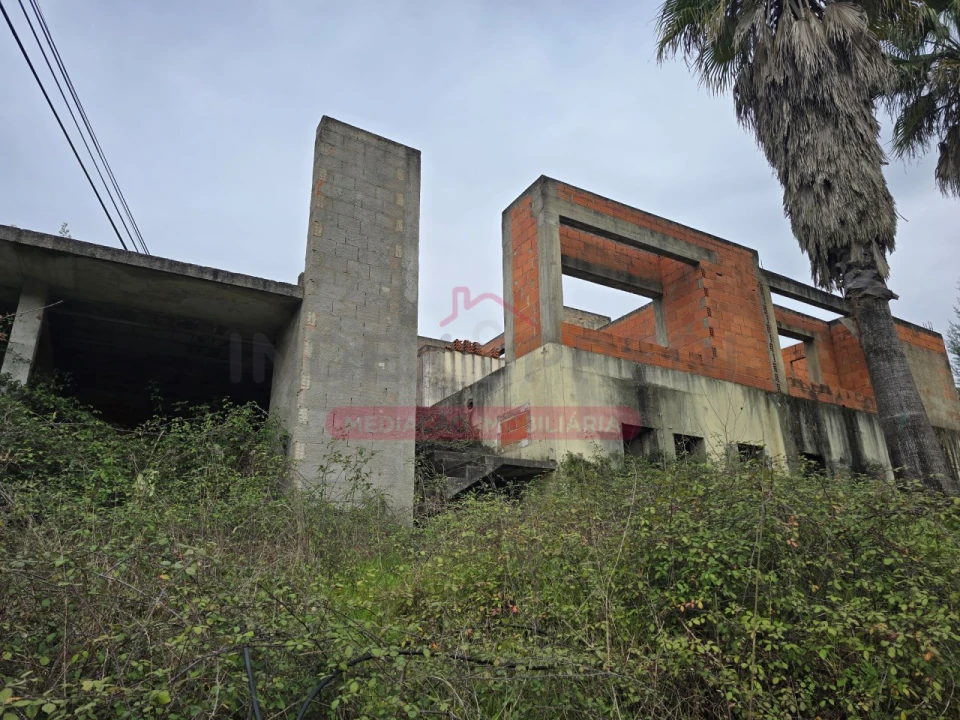 Prédio para Venda em Belazaima do Chão, Castanheira do Vouga e Agadão Foto 12