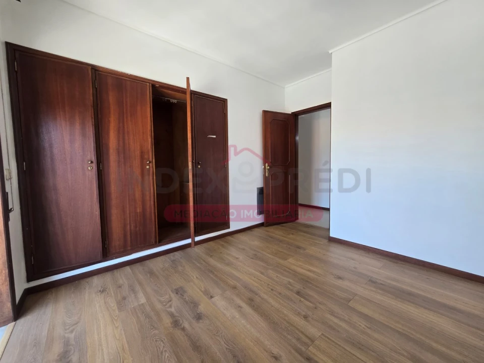 Apartamento T3 para Venda em Gafanha da Nazaré Foto 16