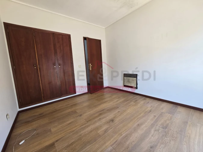Apartamento T3 para Venda em Gafanha da Nazaré Foto 13